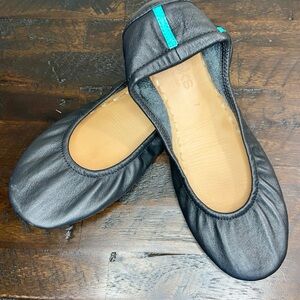 Tieks by Gavrieli Matte Black Leather Ballet Flats Round Toe Slip-on Size 7